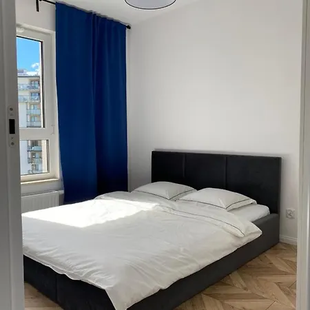 Apartament 12 Piętro, Blisko Morza Z Widokiem Na *